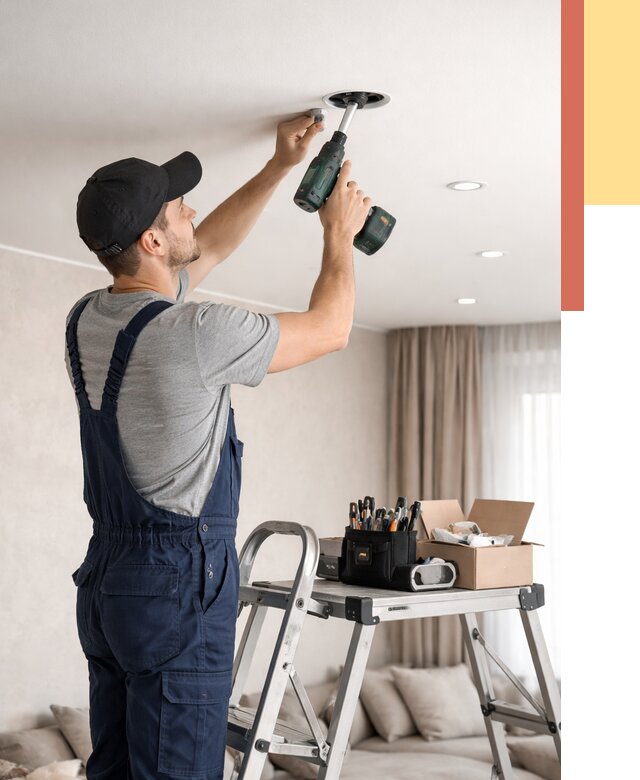 Установка и монтаж точечных светильников в натяжной потолок в Новотроицке от 1884 руб. | ОТДЕЛОЧНИК-Нвт