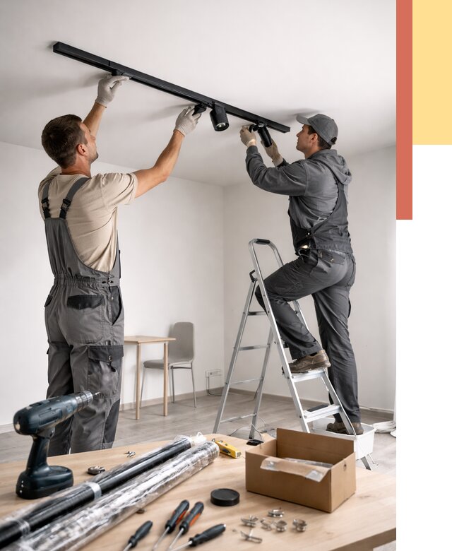 Установка трековых светильников в натяжной потолок в Новотроицке от 4397 руб. | ОТДЕЛОЧНИК-Нвт