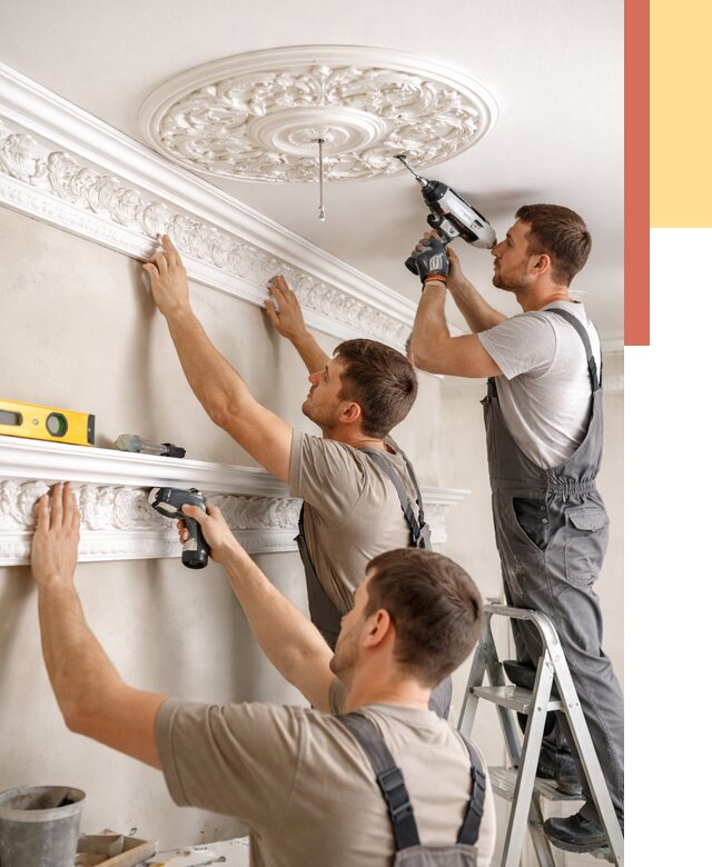 Монтаж лепнины на потолок в Новотроицке от 3350 руб. быстро и недорого | ОТДЕЛОЧНИК-Нвт